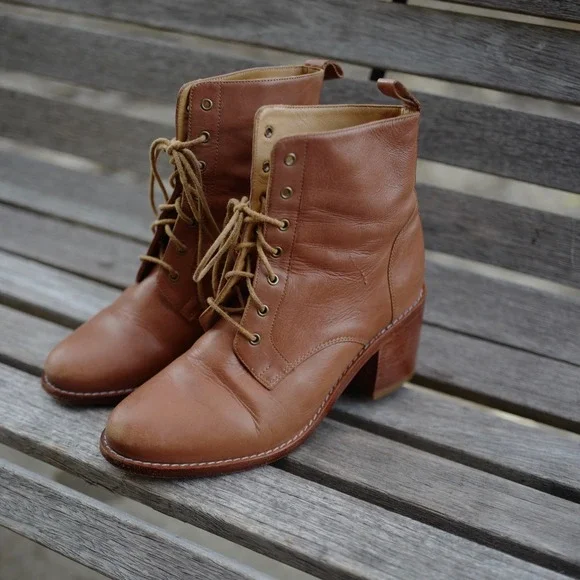 EUC Fortress of Inca Alexandra Paige Leather Combat Bootie Sz 8.5 - Picture 2 of 10